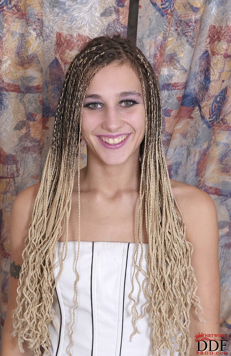 Инна, 20